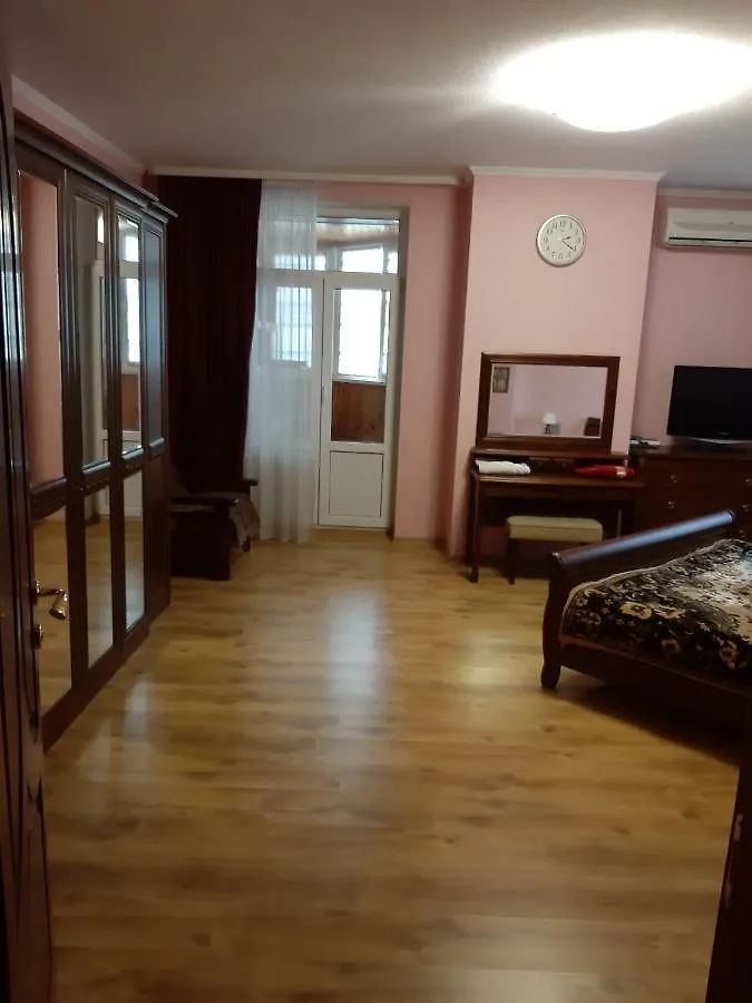 Large Luxury 4-Room Apartment With A Sauna, Near The Metro Levoberezhnaya Kiev
