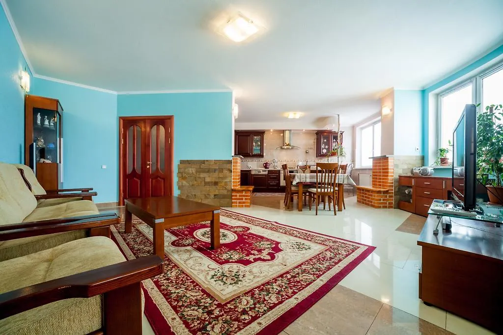 Large Luxury 4-Room Apartment With A Sauna, Near The Metro Levoberezhnaya Kiev